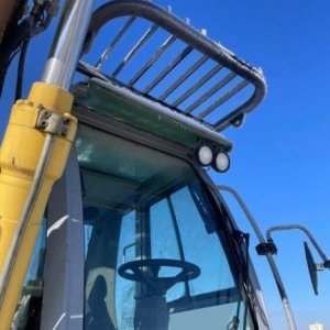 foto 16t excavator legs docs New Holland MH City