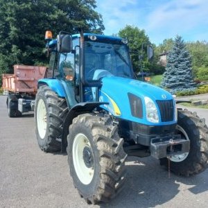 foto 86HP tractor New Holland T5040 +trailer 11t container (2013)