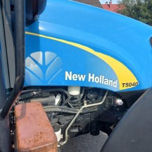 foto 86HP tractor New Holland T5040 +trailer 11t container (2013)