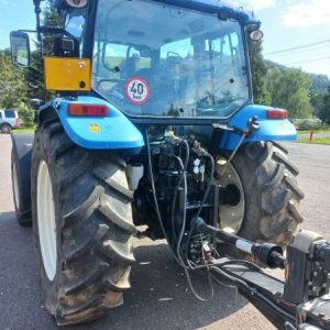 foto 86HP tractor New Holland T5040 +trailer 11t container (2013)