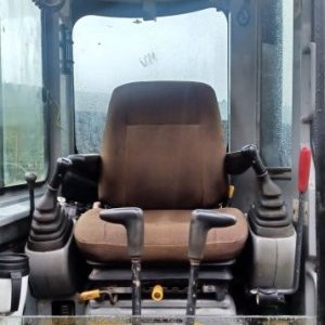 foto 5t excavator New Holland Kobelco E50